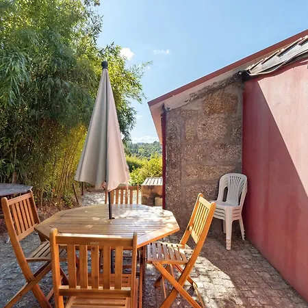 Casa De Andraes Camelias بيت للعطل Marco de Canavezes